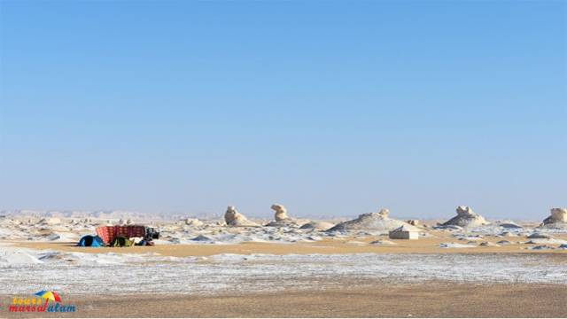 3 Day trip to Bahariya Oasis and white desert from Cairo