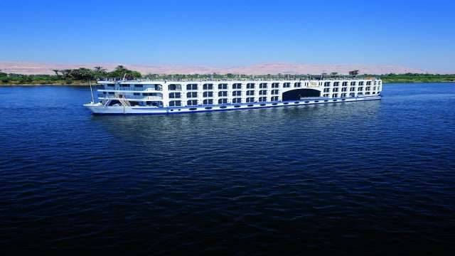 4 Days Nile river cruise from Aswan to Luxor on Grand Mandarin Nile Cruise