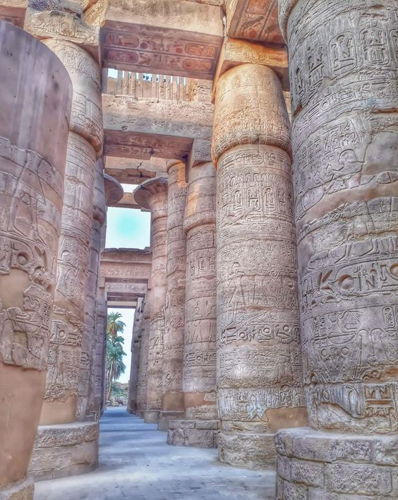 8 Day White Desert and Nile Cruise Adventure from Cairo