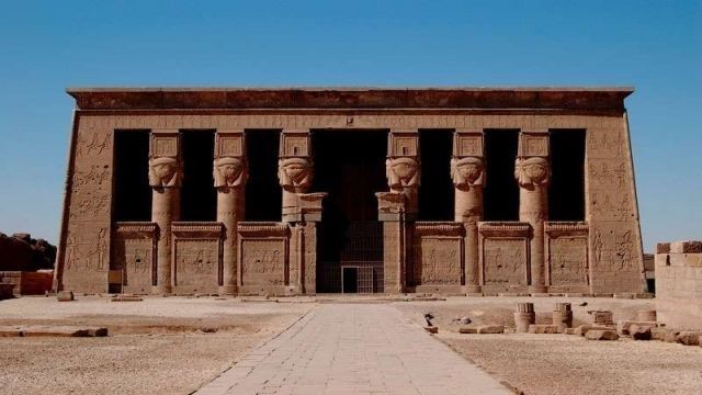 Dendera day tour from El Quseir