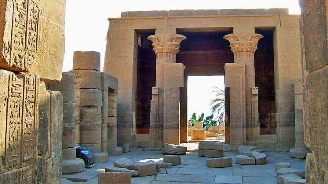 Luxor Airport Transfers To Aswan