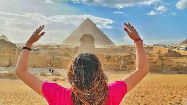 Tour to Giza Pyramids and the Sphinx