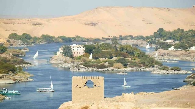cairo aswan and abu simbel two days tour from El Gouna