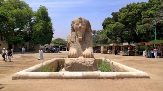 Ταξίδι ημέρας στο Κάιρο στις πυραμίδες Μέμφις Σάκκαρα και Νταχούρ
