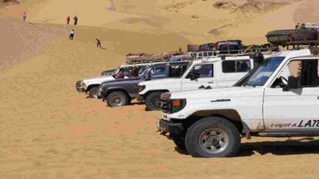 Tour de safari por el desierto de 5 horas en jeep desde Makadi