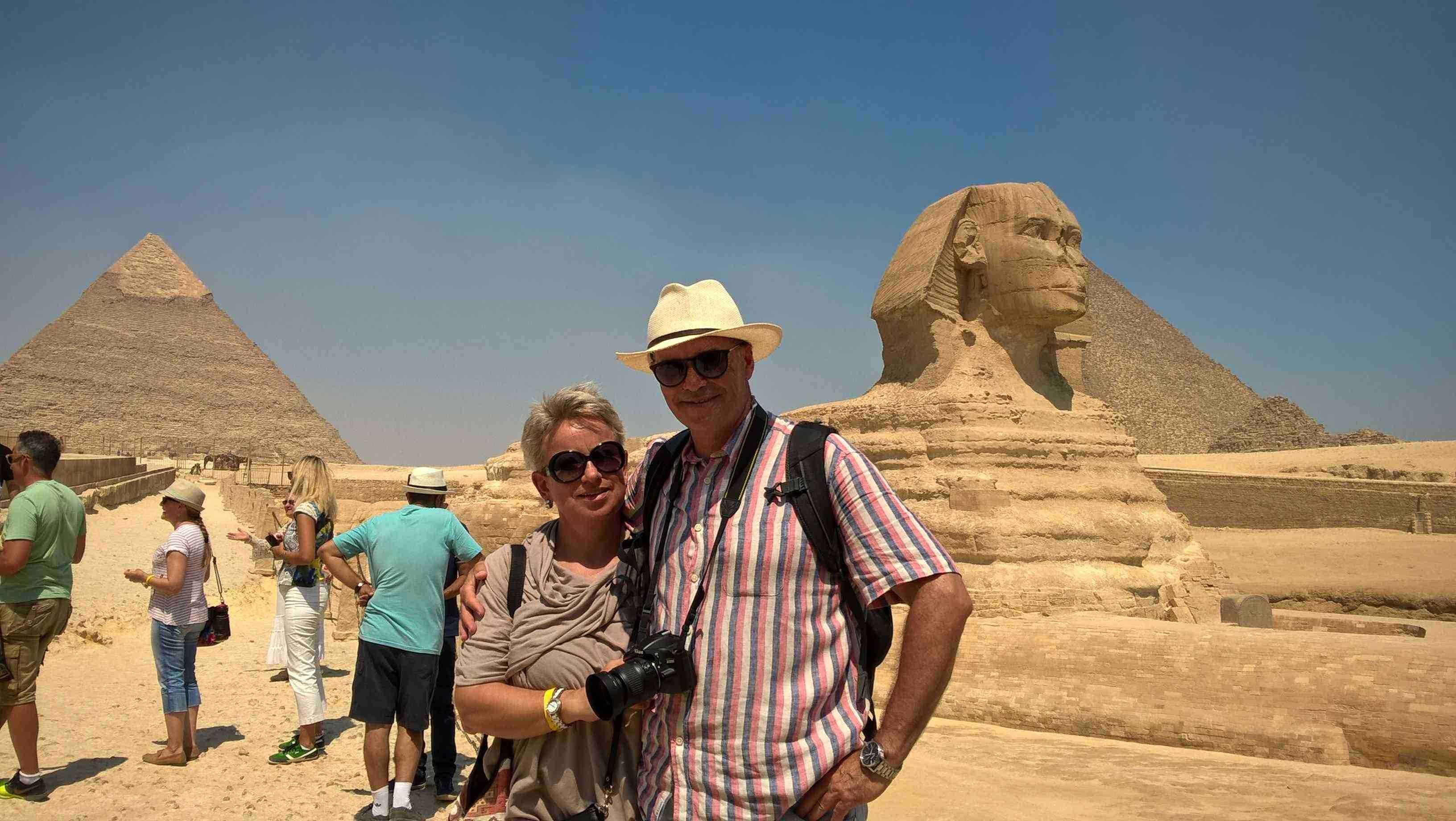 Excursiones de dos días a El Cairo desde Hurghada en vuelo