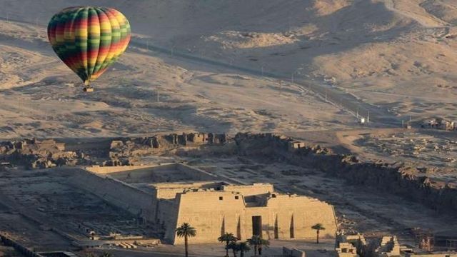 Louxor: visite de deux jours au départ de Portghalib avec montgolfière