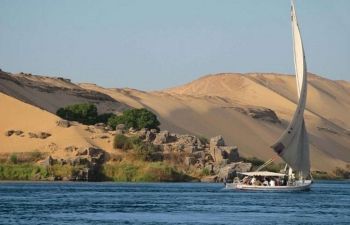 5 Days Nile Cruise between Luxor and Aswan from Damietta