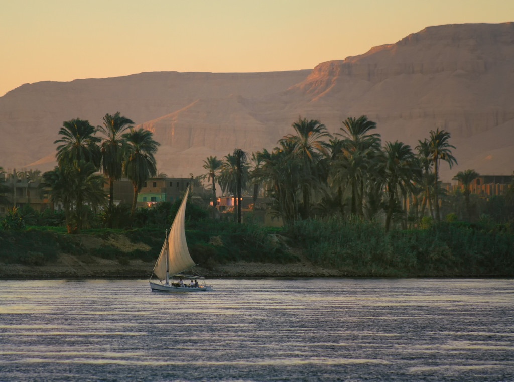 Sailing Trip with Felucca from Luxor:
