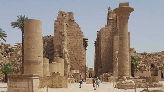 Escursione Privata di due giorni a Luxor e al Cairo dal porto di Safaga