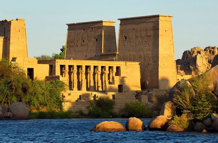 tour di un giorno ad aswan da el gouna | tour di un giorno a el gouna in egitto