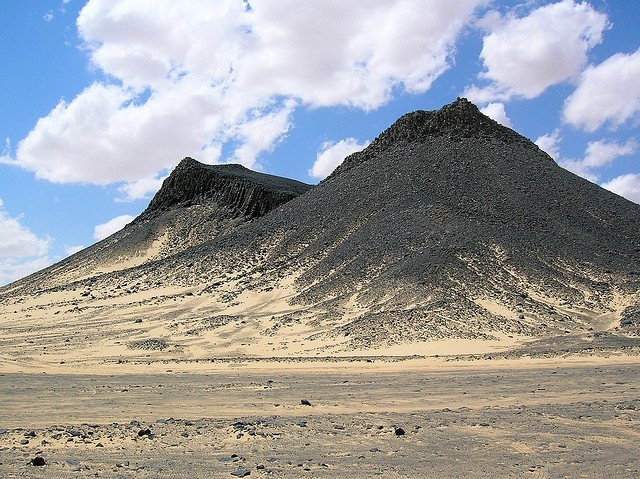 De zwarte woestijn in de Westelijke woestijn 
