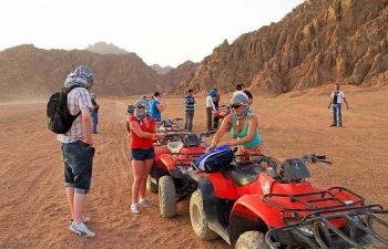 Excursie Super Safari de la Hurghada